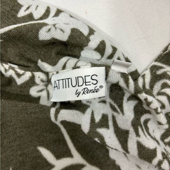 Renee Cardigan Open Front Ruffled Cardigan in Olive Green Abstract Floral - Picture 5 of 6